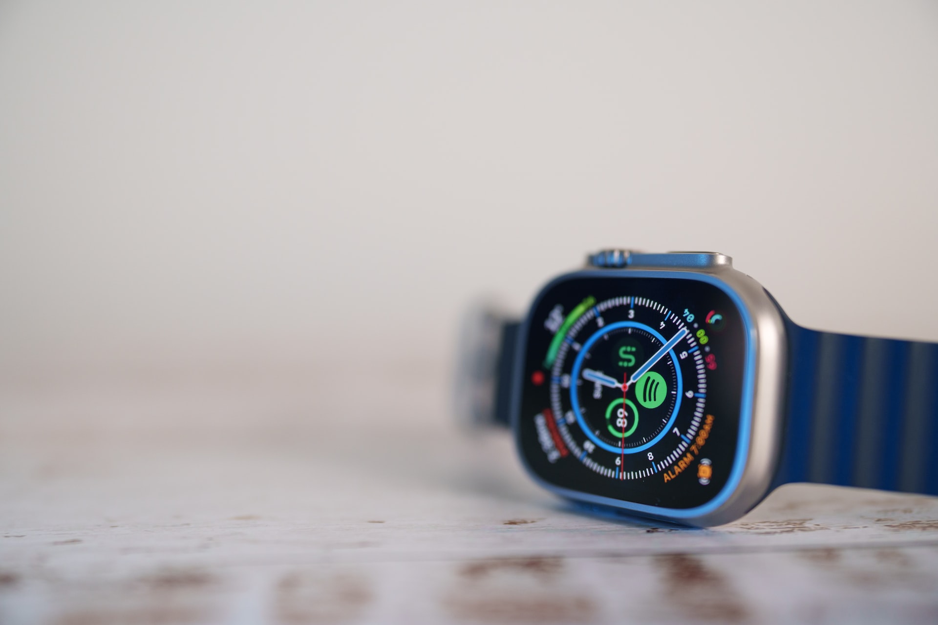 How to Fix Apple Watch 8/8 Ultra Stuck on Apple Logo